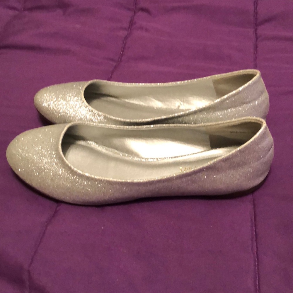 Silver flats